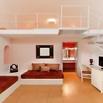 تزيكوس فيلاز