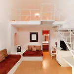 تزيكوس فيلاز ثيرا