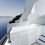 Tzekos Hotel Fira (Santorini)