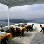 Tzekos Hotel Fira (Santorini)