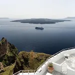 Tzekos 4* Fira (Santorini)