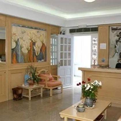 Otel Tzekos Fira (Santorini)