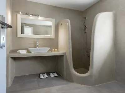 تزيكوس فيلاز