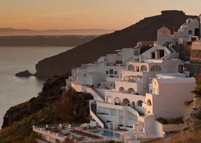 Tzekos 4* Fira (Santorini)