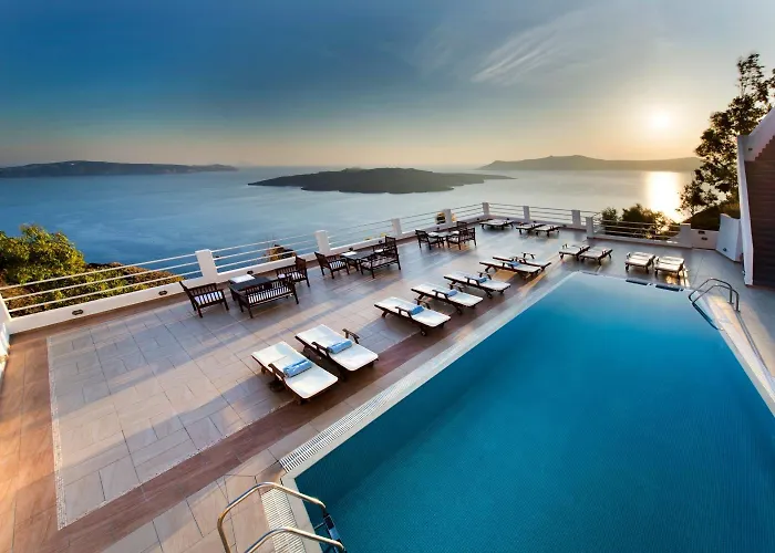 Tzekos Hotel Fira (Santorini)