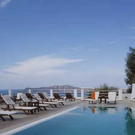 Tzekos Fira (Santorini)