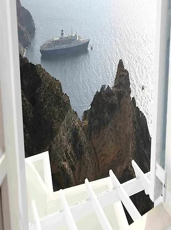 Tzekos Hotel