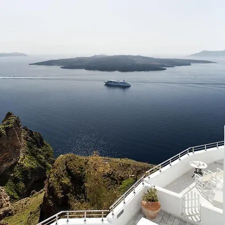 Tzekos 4* Fíra