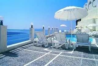Tzekos Hotell 4*